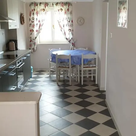 Br.4 Apartment